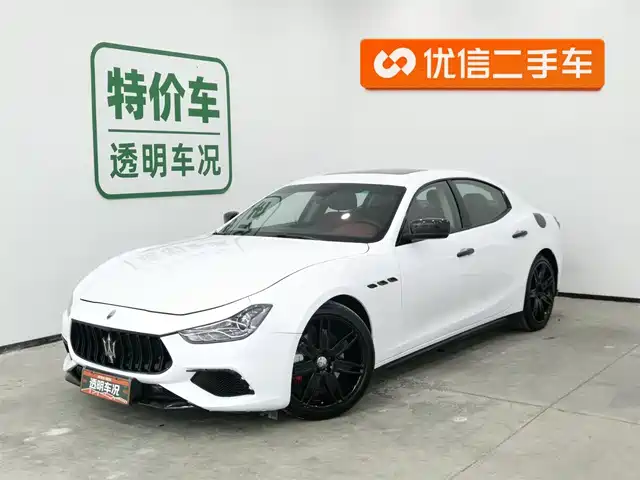 Maserati Ghibli 2015 г. — фото