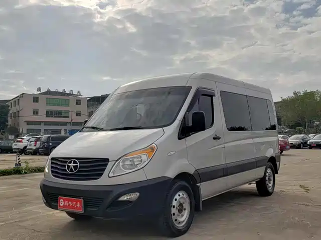 Jiangxi Automobile Group Xingrui Xingrui 2021 2.0t 4 Series Star Express 6/7 Seats D20tcif1 — фото