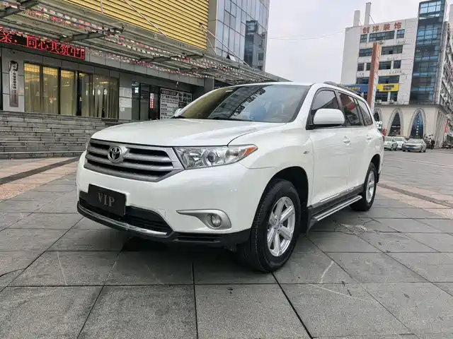 Toyota Highlander Highlander 2012 2.7l 2wd 5-Seat Elite Edition — фото