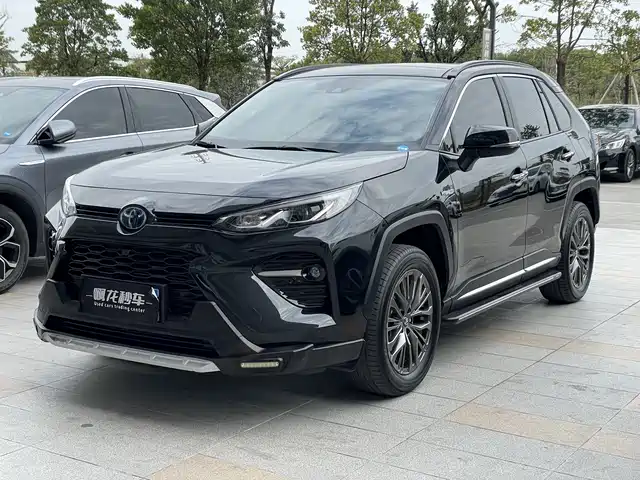 Toyota Willanda Wilanda 2023 Dual Engine 2.5l E-Cvt Four-Wheel Drive Premium Edition — фото
