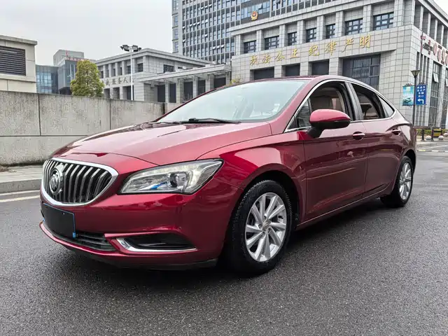 Buick Valeant Weilan 2015 Sedan 15s Automatic Enterprising — фото