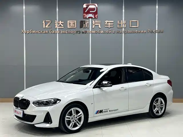 Bmw Bmw 1 Series Bmw 1 Series 2021 Facelift 120i M Sports Night Edition — фото