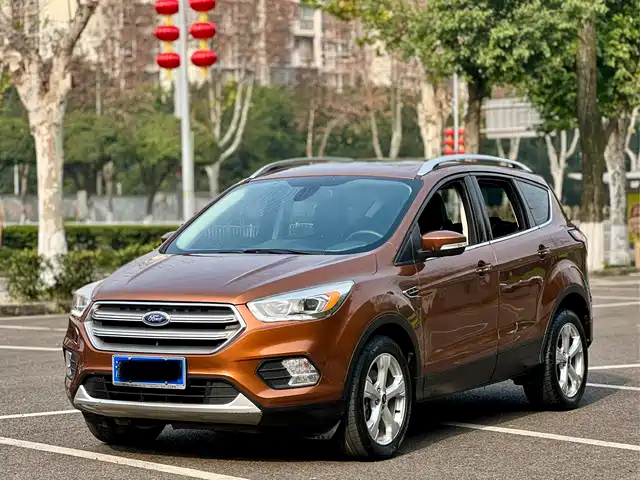 Ford Wing Tiger Escape 2017 Ecoboost 245 Four-Wheel Drive Platinum Airfoil — фото