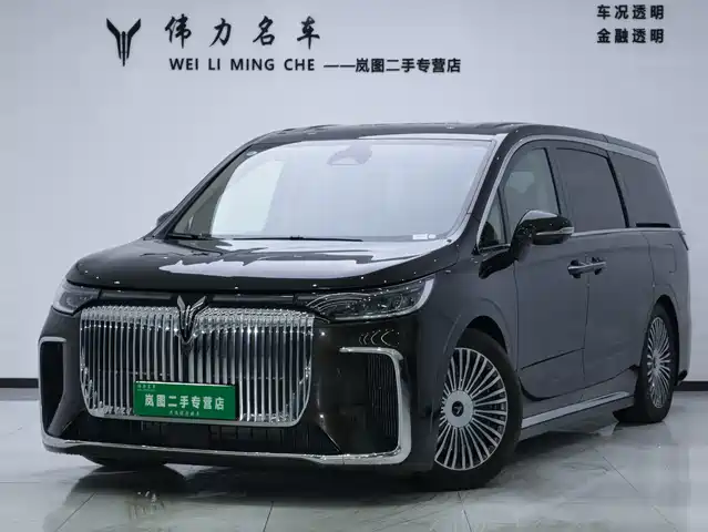 Lantu Automobile Lantu Dreamer Lantu Dreamer 2025 Phev Four-Wheel Drive Flagship Kunpeng Version — фото