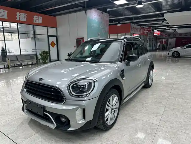 Mini Mini Countryman Mini Countryman 2023 Facelift 1.5t Cooper All4 Connoisseur — фото