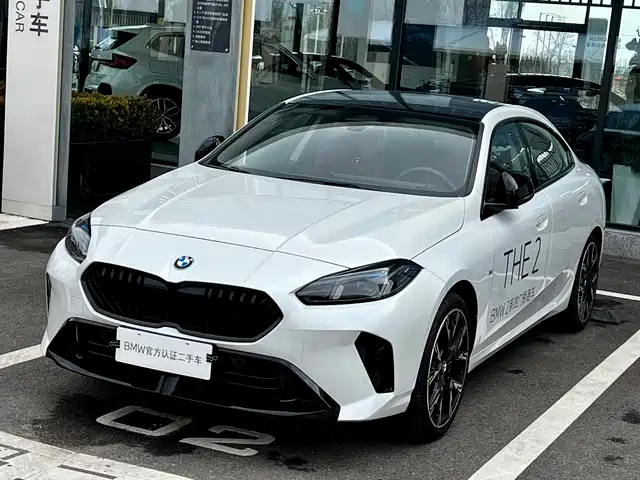 Bmw Bmw 2 Series Bmw 2 Series 2025 225l M Sports Night Package — фото