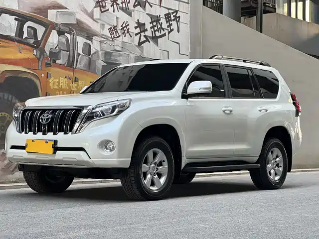 Toyota Prado Prado 2016 2.7l Automatic Standard Version — фото
