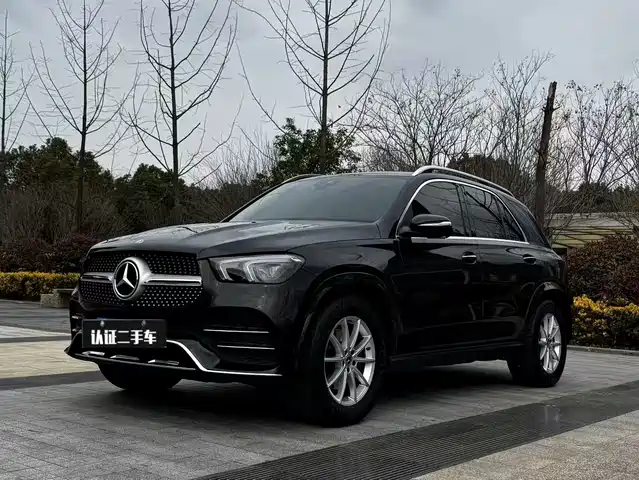 Mercedes-Benz Mercedes-Benz Gle Mercedes-Benz Gle 2021 Gle 350 4matic Fashion Model — фото