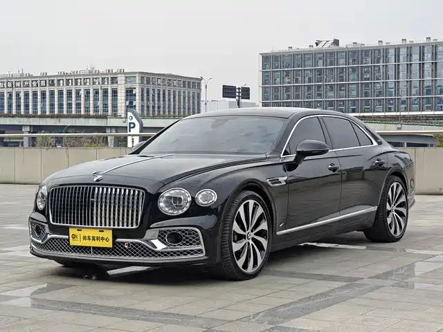 Bentley Galloping Flying Spur 2021 4.0t V8 Standard Edition — фото