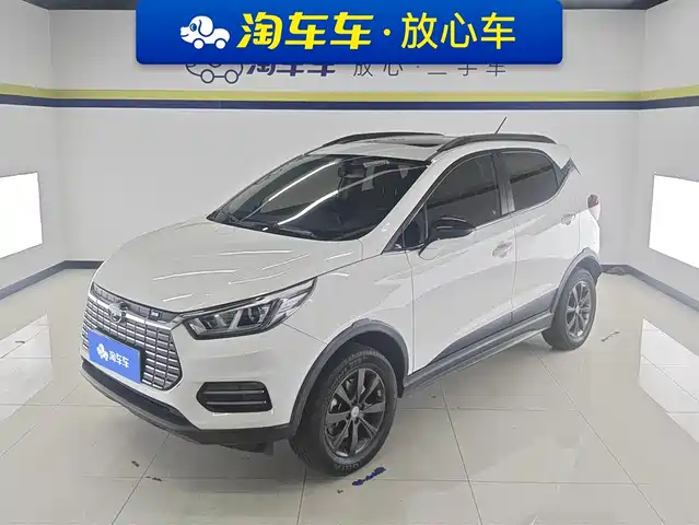 Byd Yuan New Energy Yuan New Energy 2018 Ev360 Smart Connected Cool Model — фото