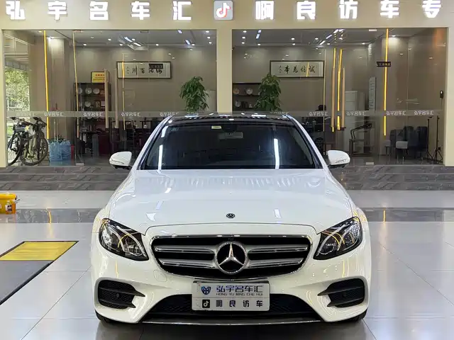 Mercedes-Benz Mercedes-Benz E-Class Mercedes-Benz E-Class 2020 Facelift E 300 L Sporty And Fashionable — фото