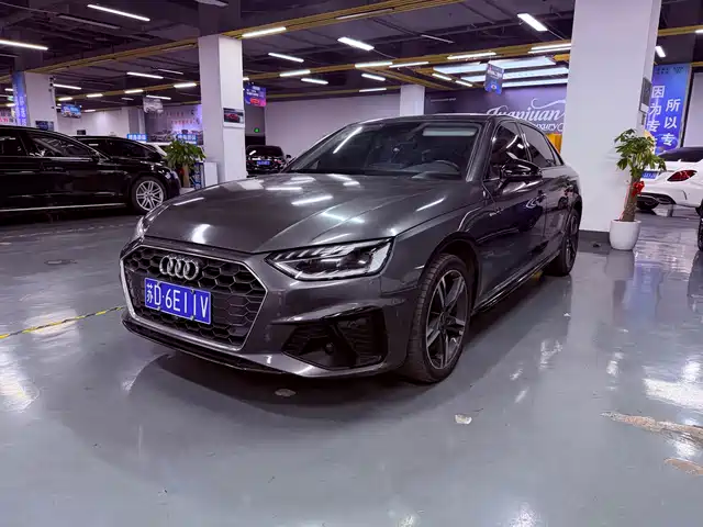 Audi Audi A4l Audi A4l 2022 40 Tfsi Luxury And Dynamic Model — фото