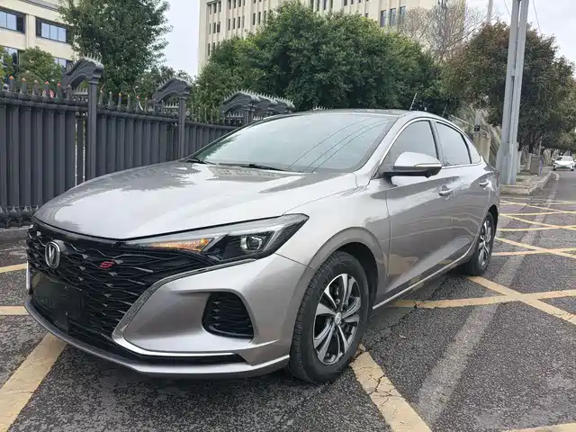 Chang'An Escape Eado 2022 Plus Blue Whale Ne 1.4t Gdi Dct Premium Edition — фото