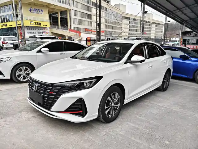 Chang'An Escape Eado 2023 Enjoy Edition Plus Blue Whale Ne 1.4t Gdi Dct Premium Edition — фото