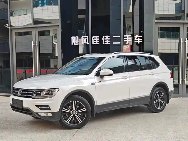 Volkswagen Tiguan L Tiguan L 2019 330tsi Automatic Two-Wheel Drive Panoramic Comfort Version National Vi — фото