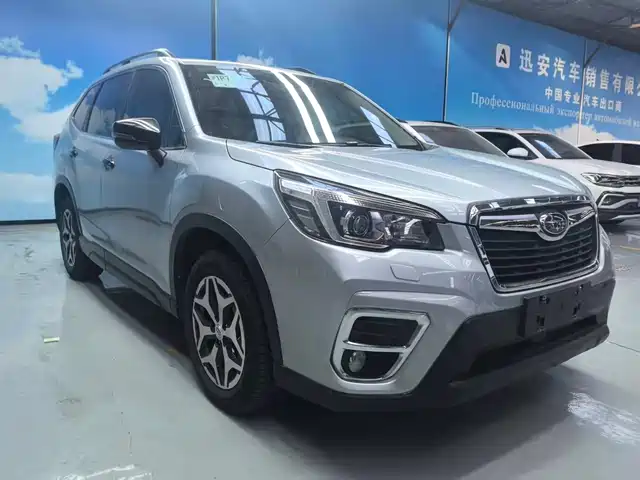 Subaru Forest Man Forester 2020 2.0i Deluxe Edition — фото