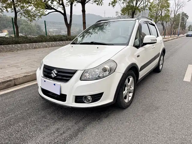 Suzuki Tianyu Sx4 Tianyu Sx4 2011 Hatchback 1.6l Automatic Sports Model — фото