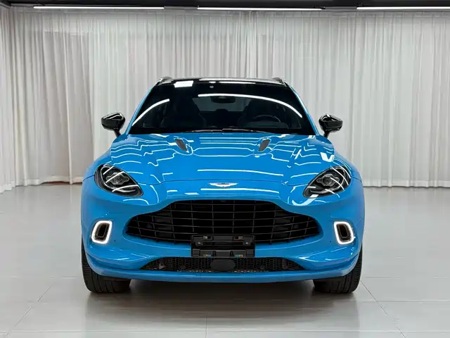 Aston Martin Aston Martin Dbx Aston Martin Dbx 2022 3.0t Straight-Six — фото