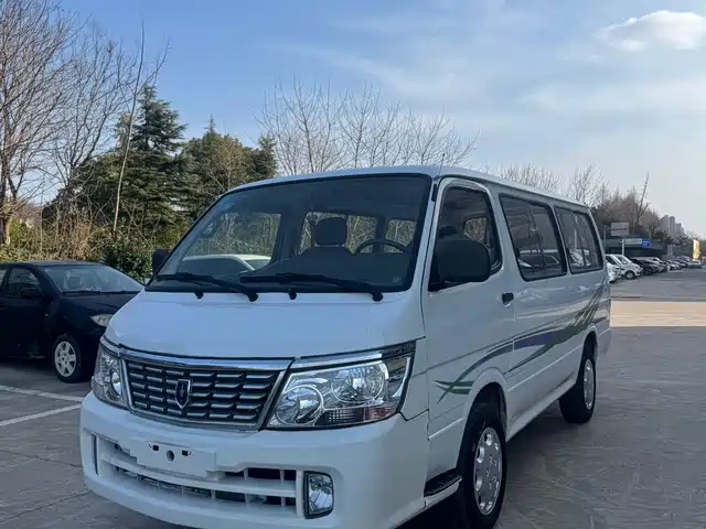 Golden Cup Golden Cup Sea Lion Jinbei Hiace 2016 2.0l Express Series Standard V19 — фото