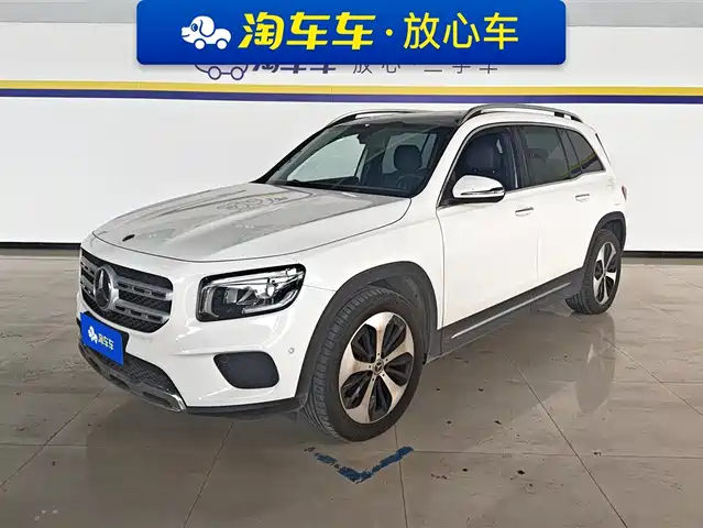 Mercedes-Benz Mercedes-Benz Glb Mercedes-Benz Glb 2022 Glb 220 Fashion Model — фото