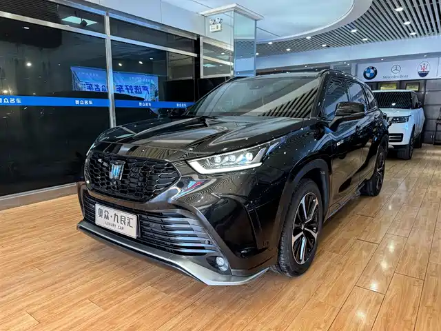 Toyota Crown Land Release Crown Lufang 2022 2.5l Hev Four-Wheel Drive Flagship Version — фото