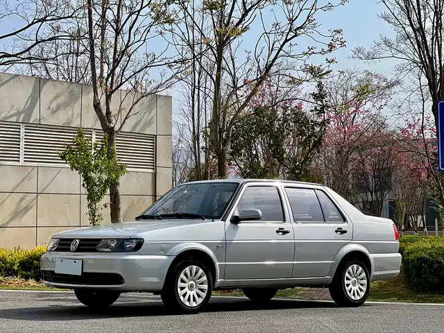 Volkswagen Jetta Jetta 2012 1.6l Collector'S Edition — фото