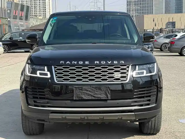 Land Rover Range Rover Range Rover 2018 3.0 Sc V6 Vogue Edition — фото