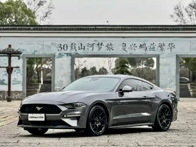 Ford Mustang Mustang 2021 2.3t Ecoboost — фото