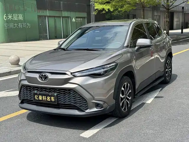 Toyota Fenglanda Fenglanda 2024 2.0l Cvt Elite Edition — фото