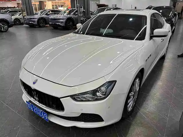 Maserati Ghibli 2015 г. — фото