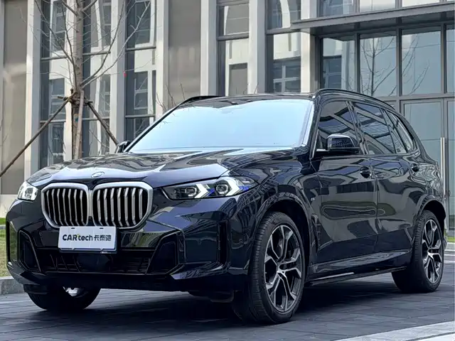 Bmw Bmw X5 Bmw X5 2023 Xdrive 40li Exclusive M Sports Night Package — фото