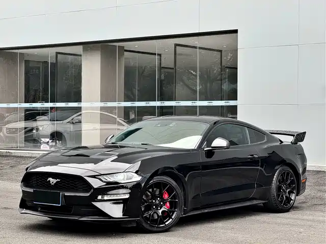 Ford Mustang Mustang 2018 2.3l Ecoboost — фото