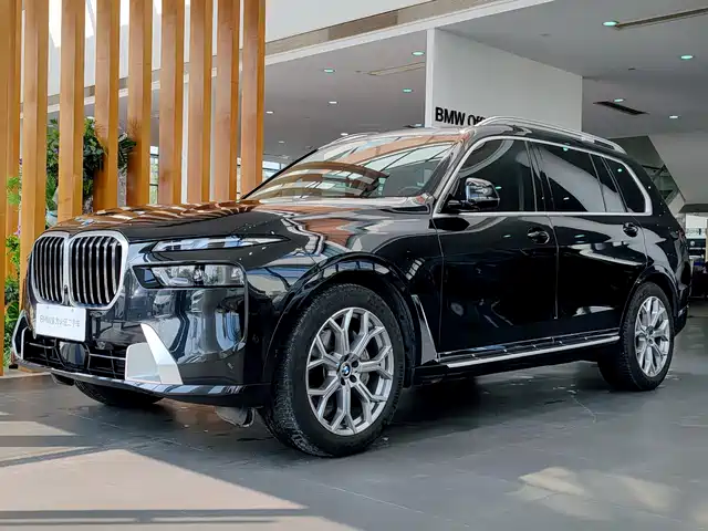 Bmw Bmw X7 Bmw X7 2024 Xdrive40i Leading Luxury Package — фото