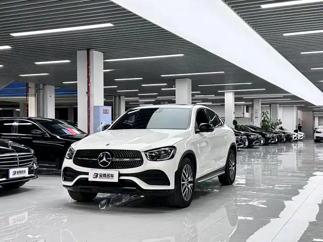 Mercedes-Benz Mercedes-Benz Glc Coupe Mercedes-Benz Glc Coupe 2023 Glc 300 4matic Coupe Suv — фото