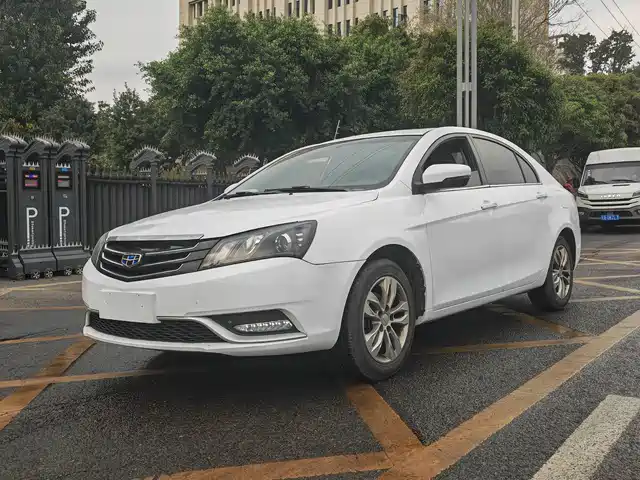 Geely Automobile Emgrand Emgrand 2016 Sedan 1.5l Manual Upward Version — фото