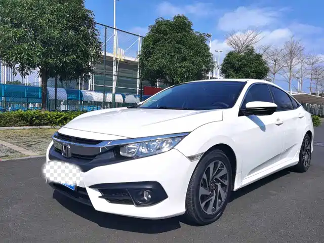 Honda Civic Civic 2016 220turbo Cvt Deluxe Edition — фото