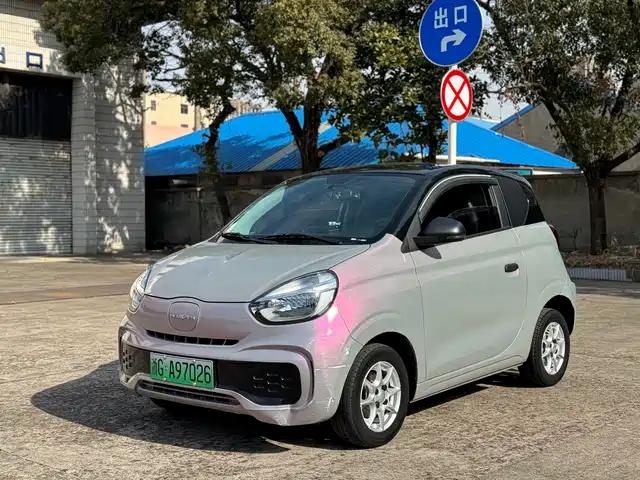 Roewe Clever Clever 2022 311km Yuanqi Bobo Edition — фото