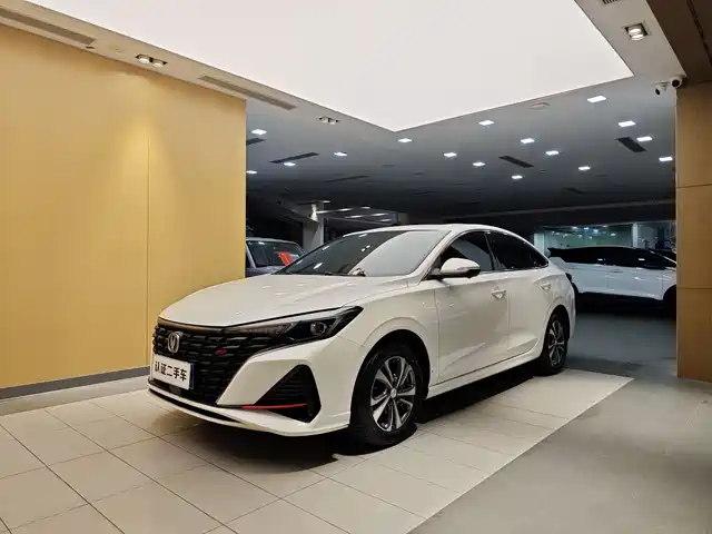 Chang'An Escape Eado 2023 Enjoy Edition Plus Blue Whale Ne 1.4t Gdi Dct Premium Edition — фото