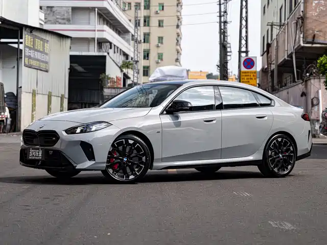 Bmw BMW M235L Bmw M235l 2025 M235l — фото