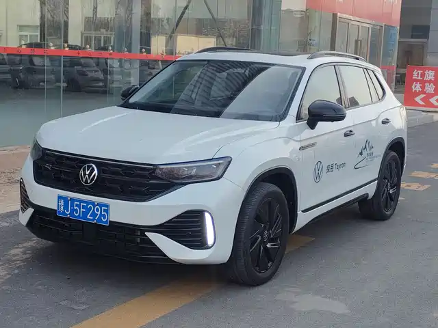 Volkswagen Tanyue Tanyue 2023 380tsi Four-Wheel Drive R-Line High-Energy Version — фото