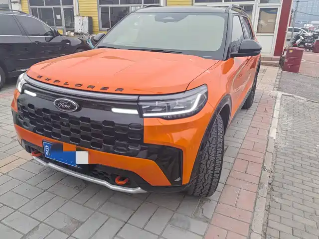 Ford Explorer Explorer 2024 2.3t Ecoboost Kunlun Peak Edition 7 Seats — фото