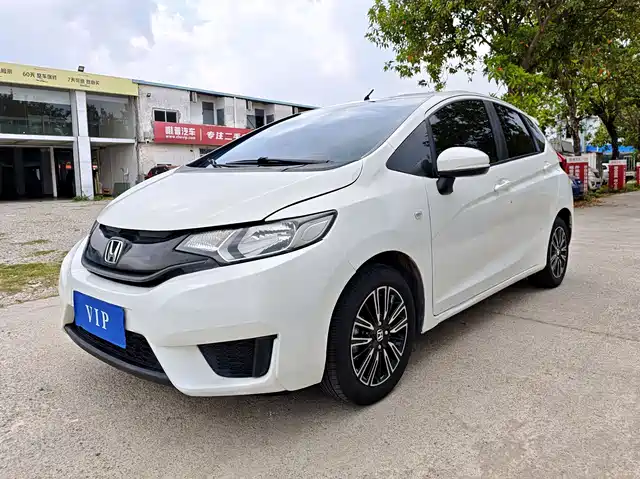 Honda Fit Fit 2014 1.5l Lx Cvt Comfort Model — фото