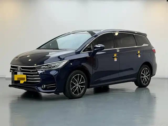 Byd Song Max Song Max 2017 1.5t Automatic Smart Connection Elite 7 Seats — фото
