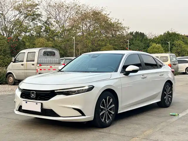 Honda Style Stylish 2023 240turbo Cvt Smart Edition — фото