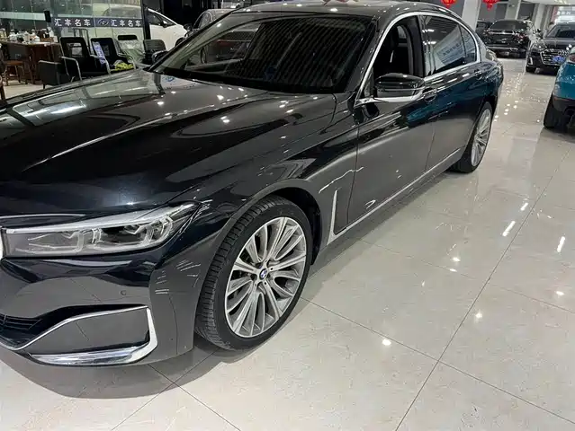Bmw Bmw 7 Series Bmw 7 Series 2019 Facelift 740li Leading Luxury Package — фото