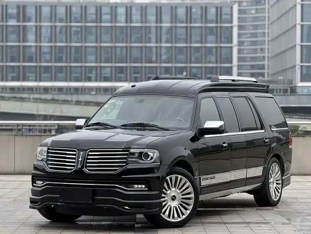 Lincoln Pilot Navigator 2017 3.5t Awd — фото