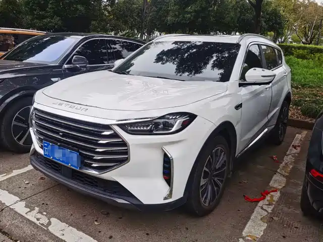 Jietu Jietu X70 Plus Jietu X70 Plus 2025 1.5t Cvt Flagship Pro 5-Seater — фото