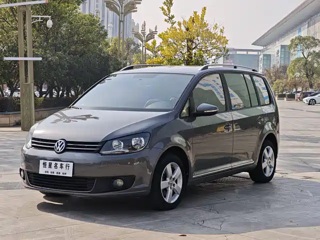Volkswagen Touran Touran 2011 1.4t Dsg Zhiya Edition 5 Seats — фото