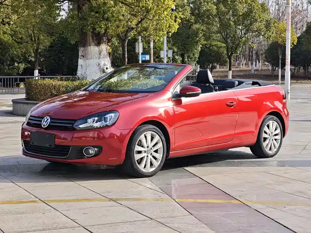 Volkswagen Golf (Imported) Golf Imported 2012 1.4tsi Luxury Convertible Version — фото