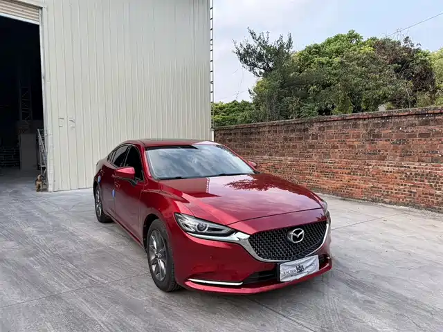 Mazda Atez Atez 2020 2.0l Blue Sky Fashion Edition — фото